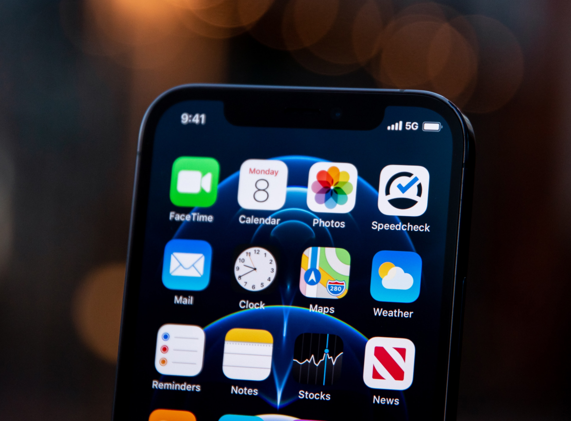 田家庵苹果手机维修分享为什么 iPhone 12 在冬季会自动关机 
